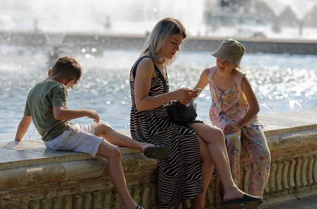 The Role of Pharmacogenetics in Managing Chronic Illnesses